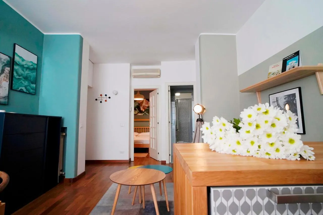 Orea Spiti - A Cozy Place In Moscova District Milan Apartment