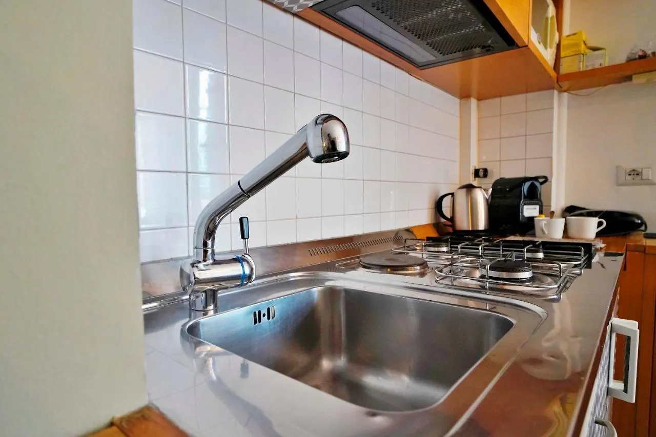 Orea Spiti - A Cozy Place In Moscova District Milan Apartment
