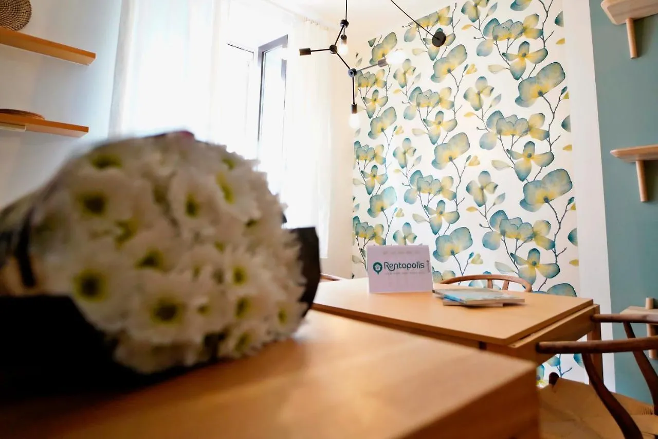 Apartment Orea Spiti - A Cozy Place In Moscova District Milan Italy